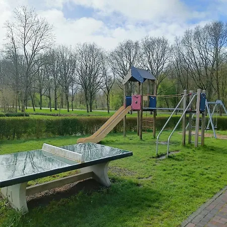 Modern Family With Garden In Amsterdam - 6 People 아파트 *
