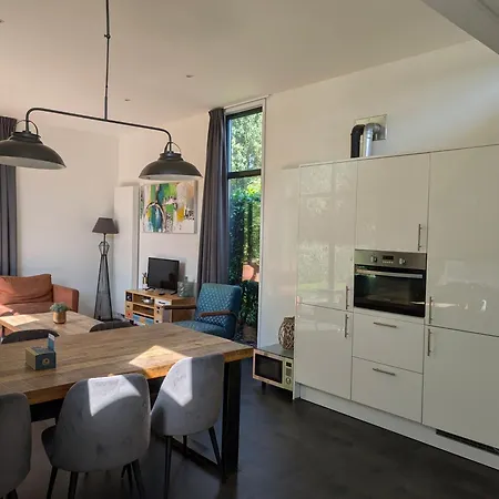 아파트 Modern Family With Garden In Amsterdam - 6 People *