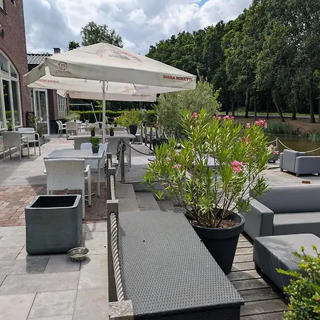 Modern Family With Garden In Amsterdam - 6 People *