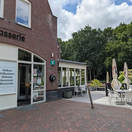 Modern Family With Garden In Amsterdam - 6 People Apartmán Halfweg