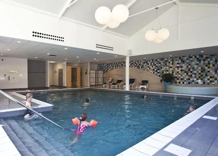 - Area Amsterdam - 6 People *