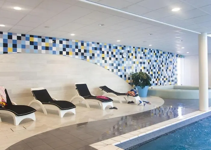 - Area Amsterdam - 6 People * Halfweg