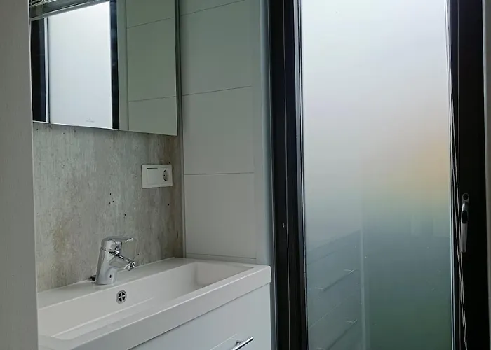 - Area Amsterdam - 6 People *